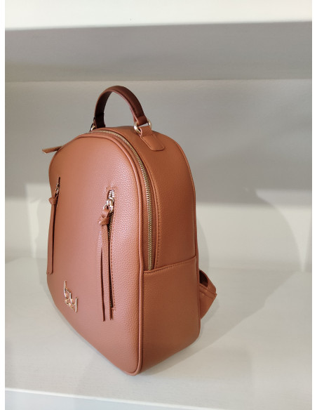 Zaino bybyblos in ecopelle martellata